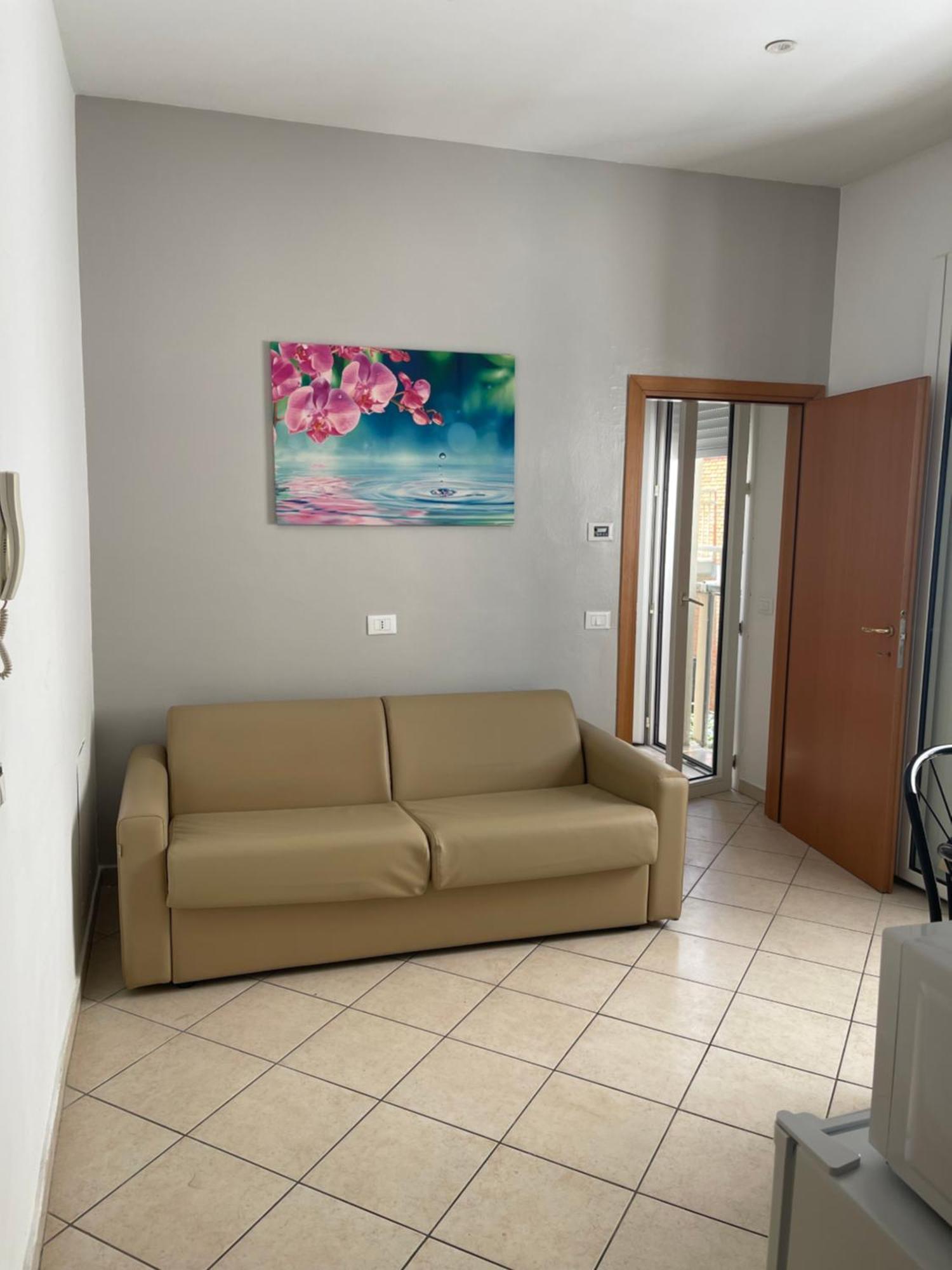 Residence Siesta Римини Экстерьер фото
